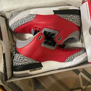 Air Jordan 3 Retro SE Unite Fire Red